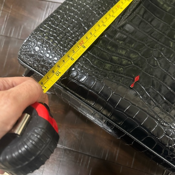 Christian louboutin palomino croc empossed bag - Picture 9 of 13